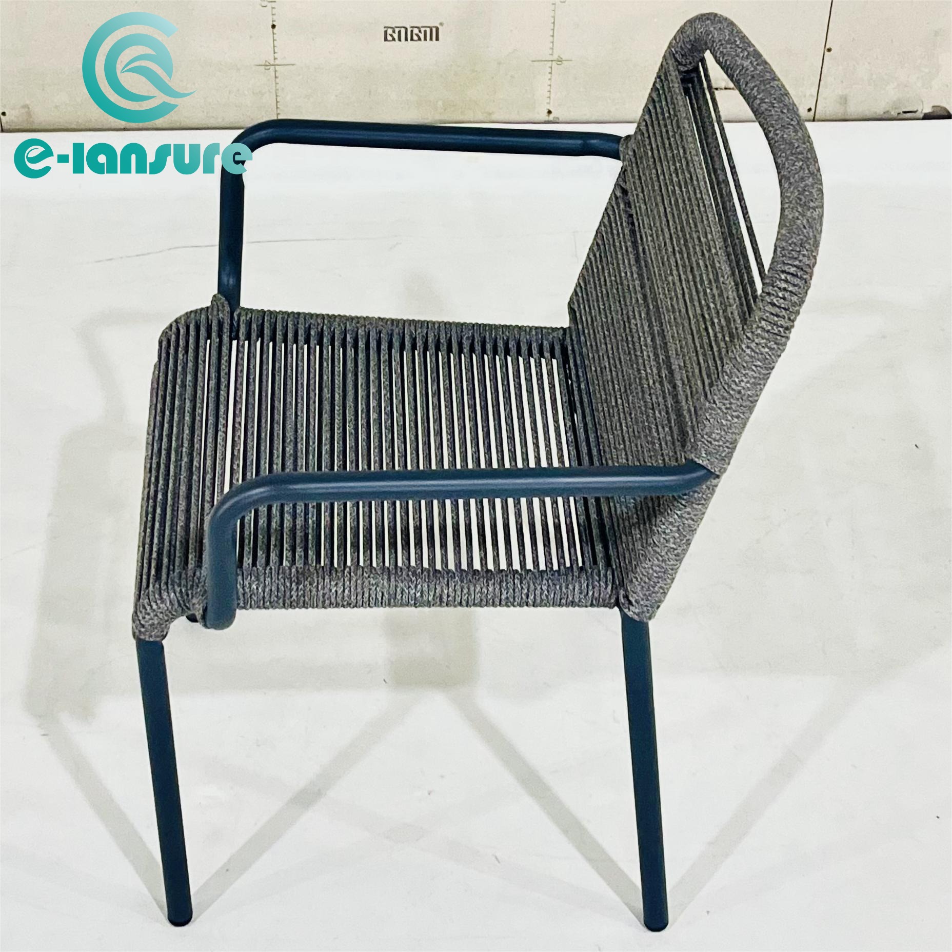 Modern Waterproof Armrest Garden Chair Set Outdoor Rope StackableFurniture Set with Aluminum Frame