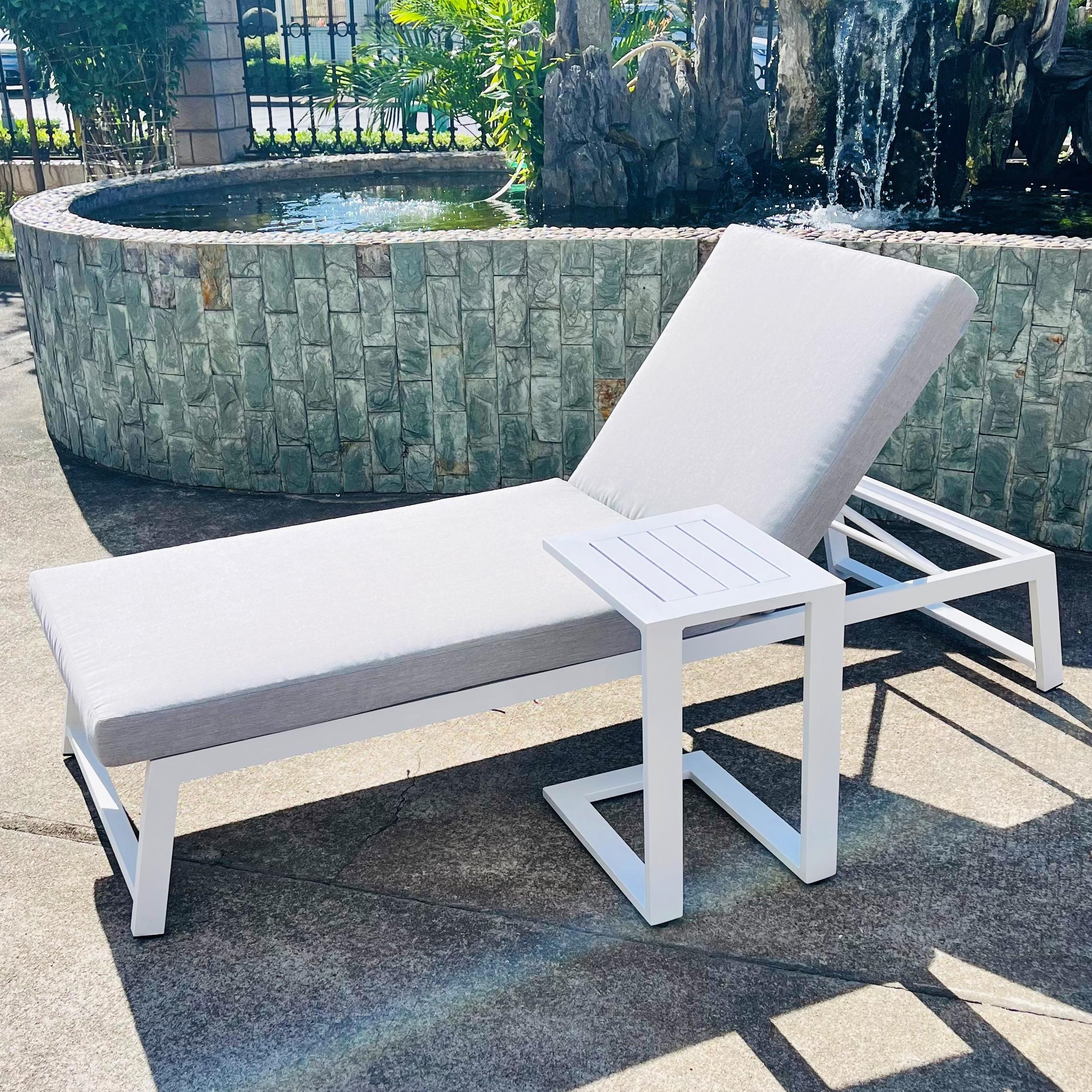 Aluminum beach Sun Lounger outdoor Mental Garden Pool Beach Beds Cushion Custom Recliner with Side Coffee Table